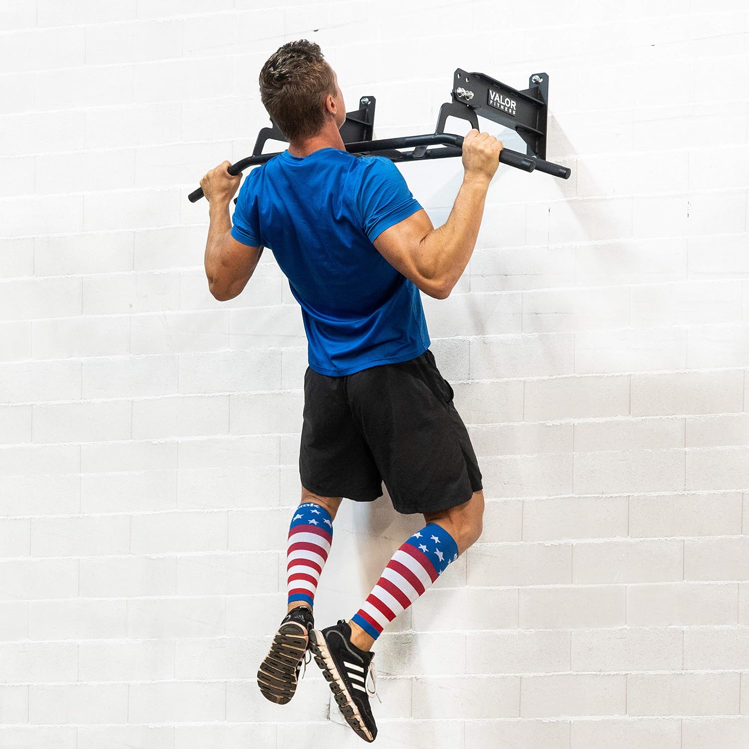 Bar do podciągania z możliwośc – Pull Up Bar recenzja i cena